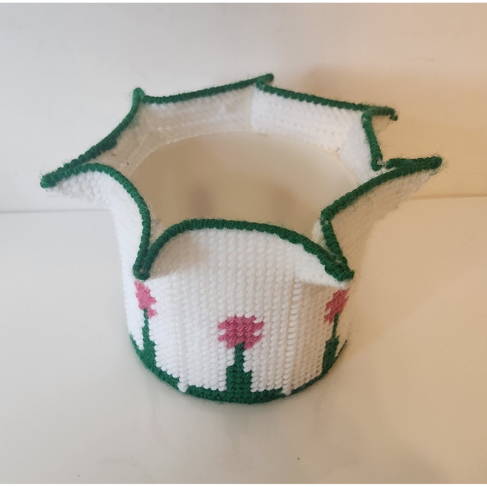Vintage Handmade Plastic Canvas Floral Tulip Planter Cover White Green Pink Star